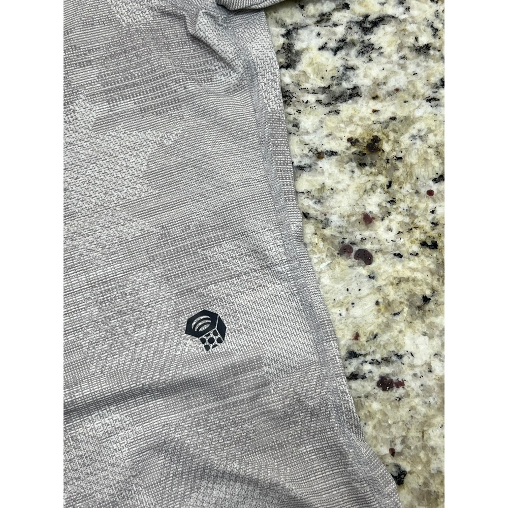 Mountain Hardwear Womens Grey Camo Print 3/4 Sleeve Performance Hiking Top XL - Picture 9 of 10